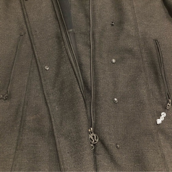 Lululemon Audrey Jacket - Picture 5 of 9